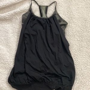 Lululemon workout tank